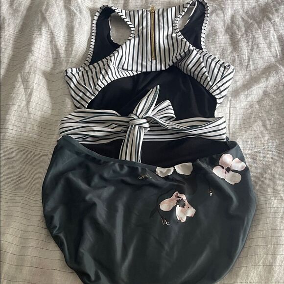 Striped Forest Green  and White One-Piece Swimsuit. - Picture 6 of 7